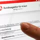 Aus dem Bürgergeld wird die Grundsicherung. (Symbolbild) - Bild: Jens Kalaene/dpa
