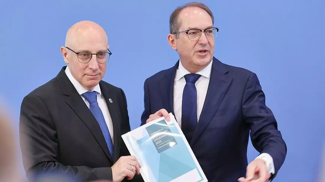 Zahl extremistischer Gewalttaten nimmt deutlich zu