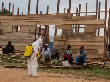 UNDP: Ebola führt auch zu einem Wirtschaftseinbruch. (Archivbild) - Foto: Moses Sawasawa/AP/dpa