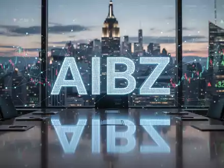 Ein stilisiertes AIBZ-Aktienticker-Symbol auf einem digitalen Bildschirm in einem Vorstandssaal, mit Skyline im Hintergrund. - Foto: über boerse-global.de