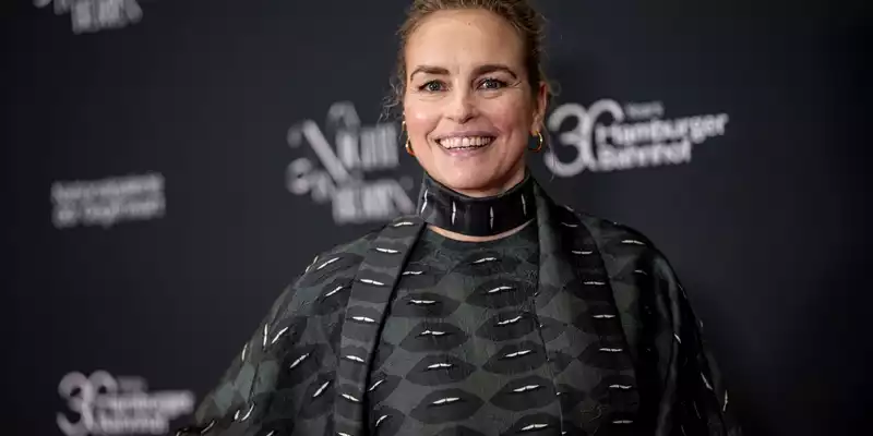 Schauspielerin Nina Hoss spricht Minerva McGonagall. (Archivbild) - Foto: Fabian Sommer/dpa