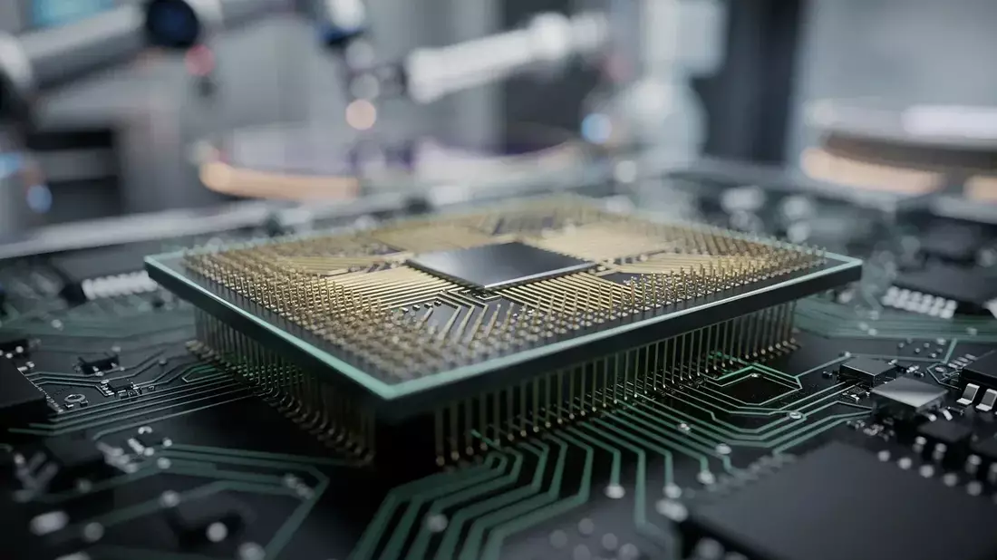 ASML Stock Surges 70% in 2026: AI, IBM Breakthrough, and India Fab Drive Record Highs