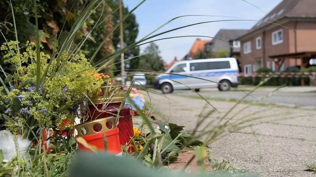 Sechs Menschen verloren dort gestern ihr Leben. - Bild: Jörn Hüneke/dpa