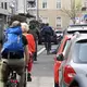 Verkehr und Gebäude haben Einfluss auf die Feinstaubbelastung in der Luft. (Archivbild) - Bild: Uli Deck/dpa