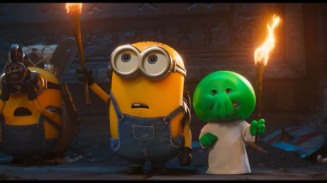 Bill Kaulitz spricht den kleinen, grünen Goomi. - Bild: -/Universal Studios/dpa