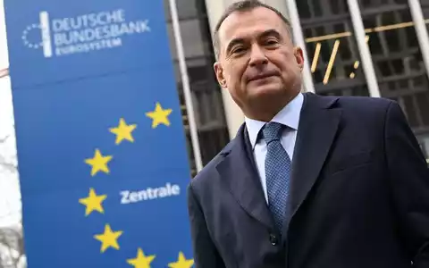 Joachim Nagel sieht die Inflation im Euroraum immer noch als zu hoch an. (Archivbild) - Foto: Arne Dedert/dpa