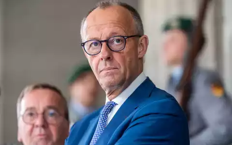 Kanzler Merz strebt Verständigungen im Koalitionsausschuss an. - Foto: Michael Kappeler/dpa POOL/dpa