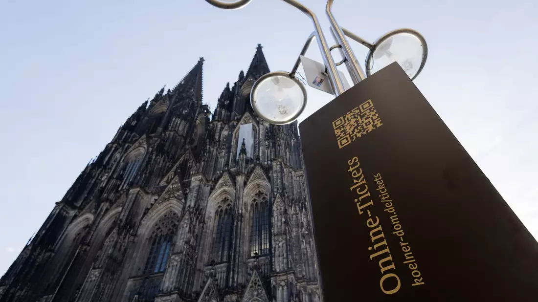 Die Tickets sind auch online erhältlich. - Bild: Rolf Vennenbernd/dpa