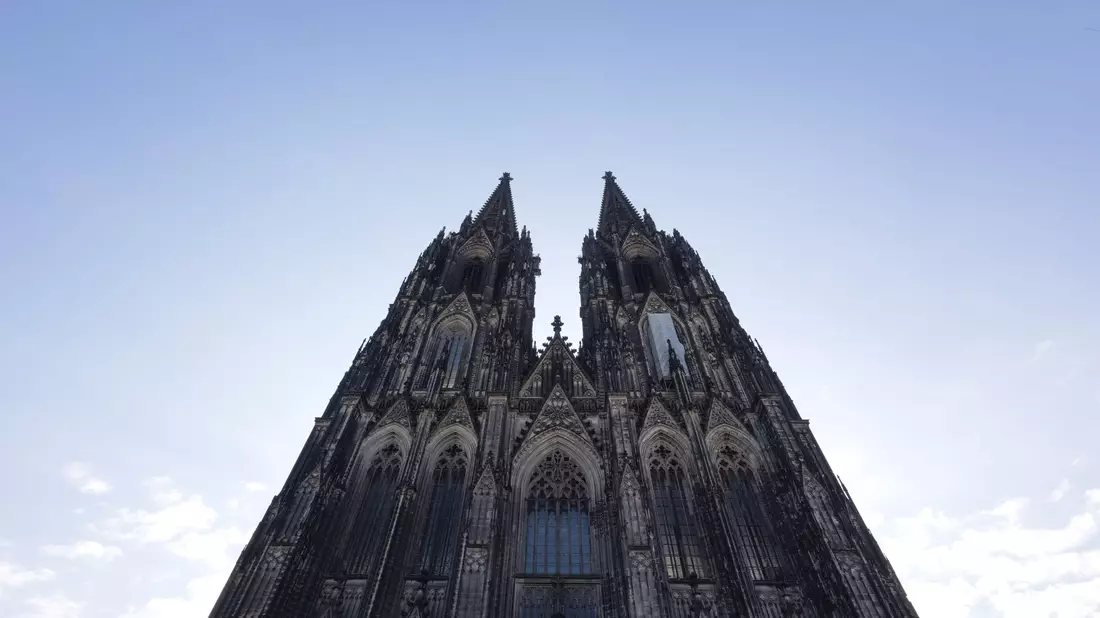 Der Dom war bislang stets kostenfrei zugänglich. - Bild: Rolf Vennenbernd/dpa