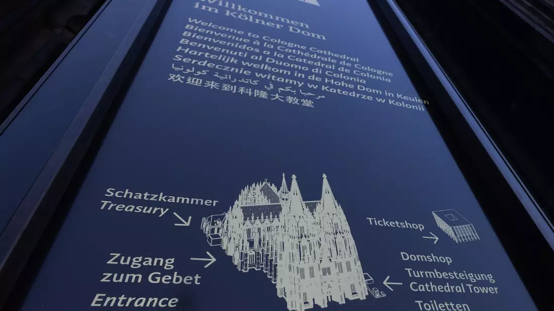 Der Dom ist von mehreren Seiten aus zugänglich. - Bild: Rolf Vennenbernd/dpa