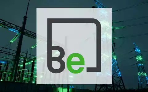 Abstrakte, atmosphärische Darstellung des Energiesektors mit dem Thema Wachstum und Innovation, mit komplexen, leuchtenden Infrastrukturelementen. - Foto: über boerse-global.de