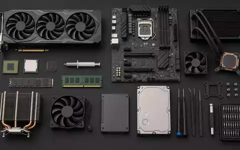Nvidia US67066G1040 generische Hardware-Komponenten als sorgfältig arrangiertes professionelles Flatlay auf schwarzem Untergrund - Foto: THN