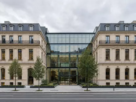 Air Liquide FR0000120628 hat seinen globalen Hauptsitz in einem repräsentativen Pariser Unternehmensgebäude - Foto: THN