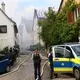 Der Brand eines Dachstuhls hat einen größeren Einsatz ausgelöst. - Bild: Karsten Schmalz/KS-Images/dpa