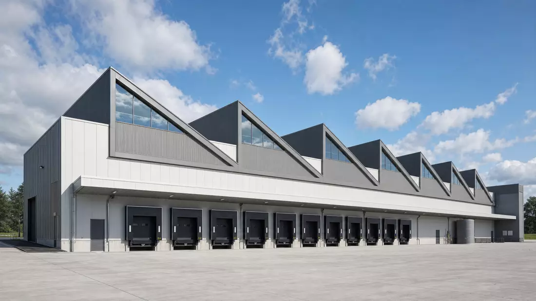 Carrefour FR0000120172 Architektur-Render moderne Einzelhandels-Logistikhalle mit Sägezahndach