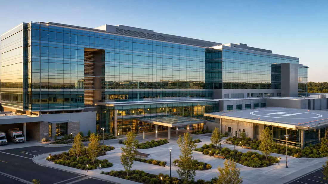 Fresenius SE – Architekturfoto: Klinik-Gebäude mit Helipad und Glasfassade