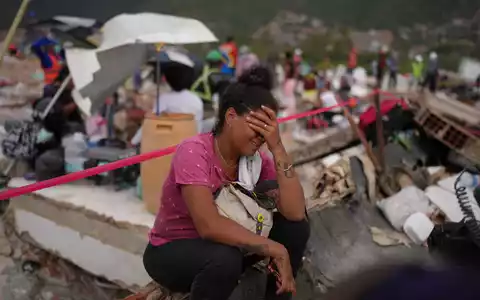 Die Zahl der Toten nach den Erdbeben in Venzuela steigt. - Foto: Matias Delacroix/AP/dpa