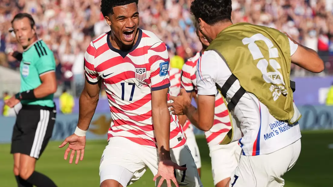 Malik Tilmann war einer der besten Spieler der USA. - Bild: Martin Meissner/AP/dpa