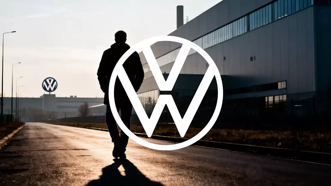 VW CEO Blume Plans 100,000 Job Cuts, Eyes China Imports to Save Margins