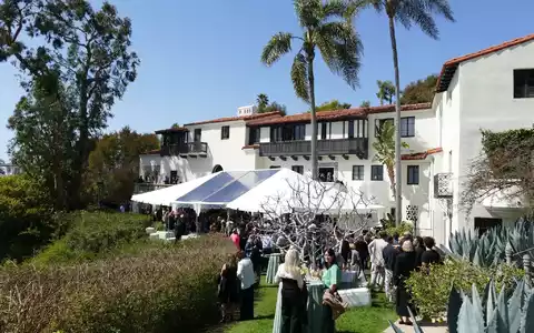 Die Villa Aurora vor den Bränden in Los Angeles. (Archivbild) - Foto: Barbara Munker/dpa