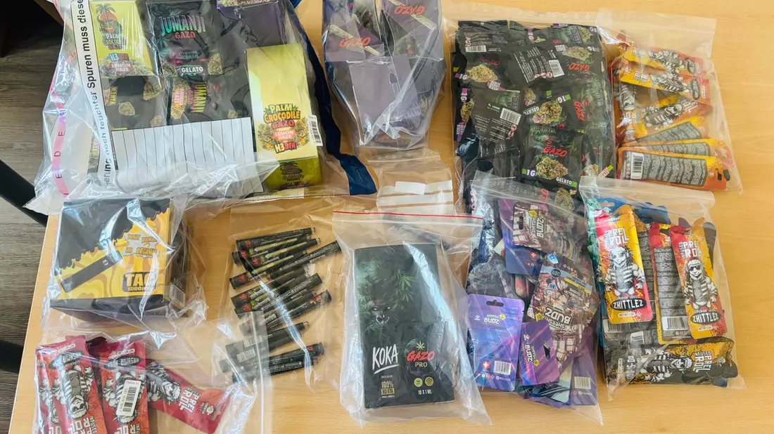 POL-AUR: Gemeinsame Pressemitteilung der Staatsanwaltschaft Aurich und der Polizeiinspektion Aurich / Wittmund: Durchsuchungen wegen unerlaubten Handels mit Cannabis-Produkten - Bild: presseportal.de