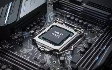 Nahaufnahme eines leistungsstarken Computer-Motherboards mit AMD AM5-Sockel, detailreiche Schaltkreise und Komponenten. - Foto: über boerse-global.de