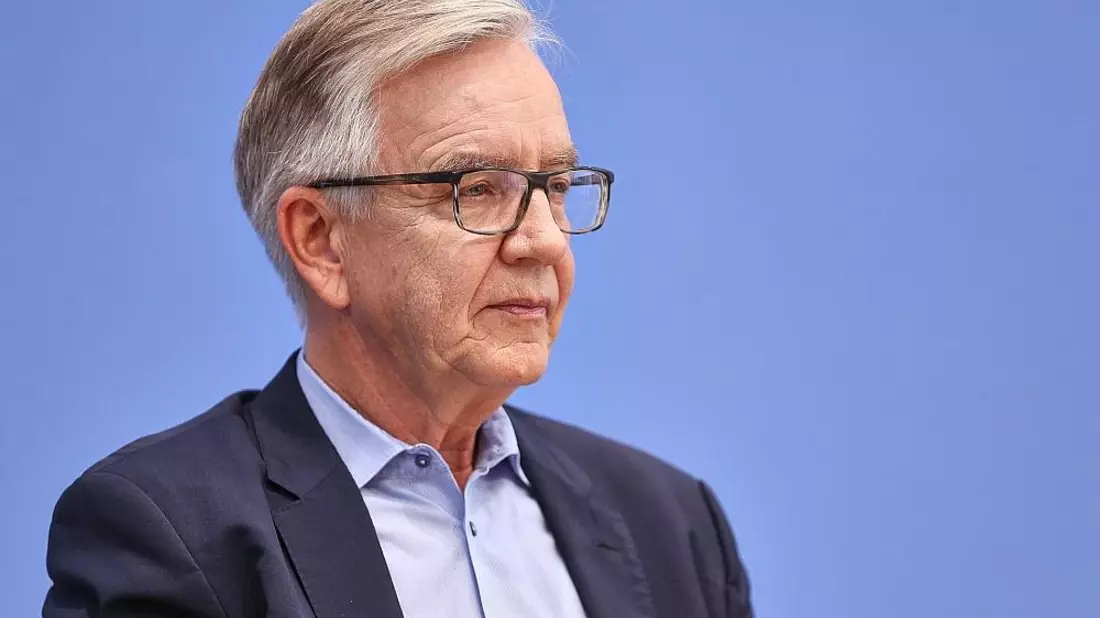 Bartsch kritisiert Unions-Brandmauer-Debatte als dummes Zeug