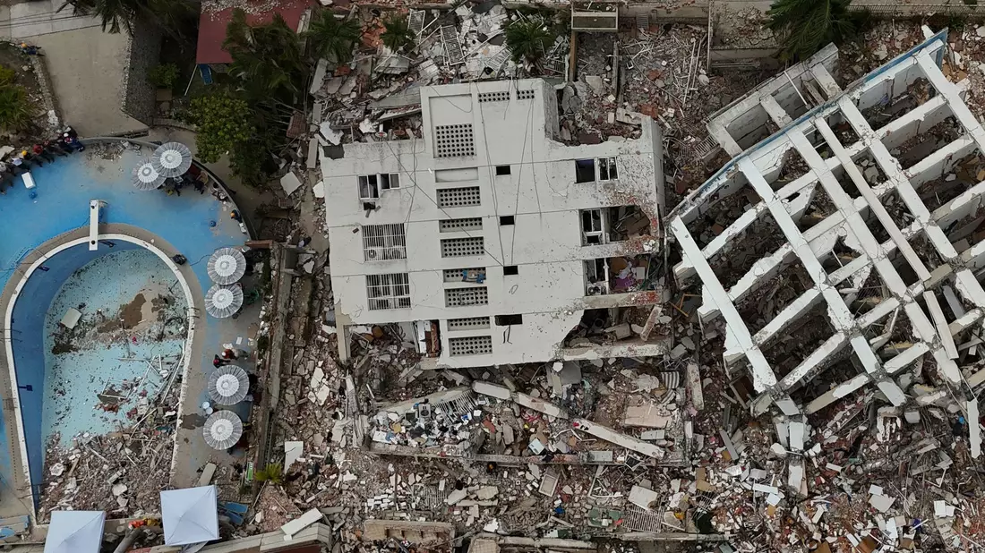 Das Land steht vor einem schwierigen Wiederaufbau. - Bild: Matias Delacroix/AP/dpa