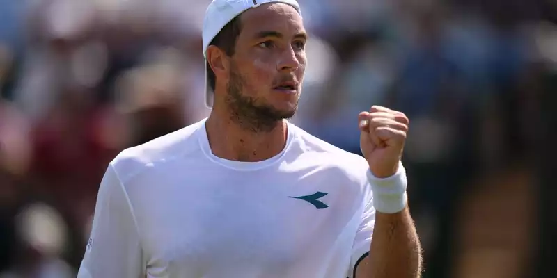 So gut wie nie in Wimbledon: Jan-Lennard Struff steht im Achtelfinale. - Foto: Ben Whitley/PA Wire/dpa