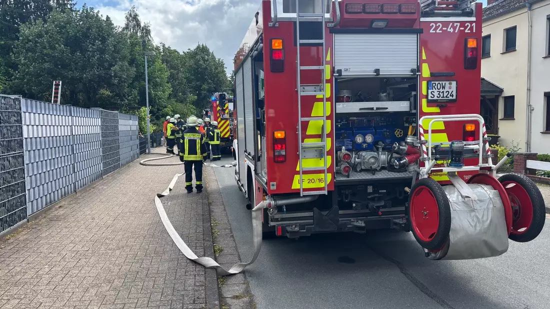 FW-ROW: Schuppenbrand endet glimpflich - Bild: presseportal.de