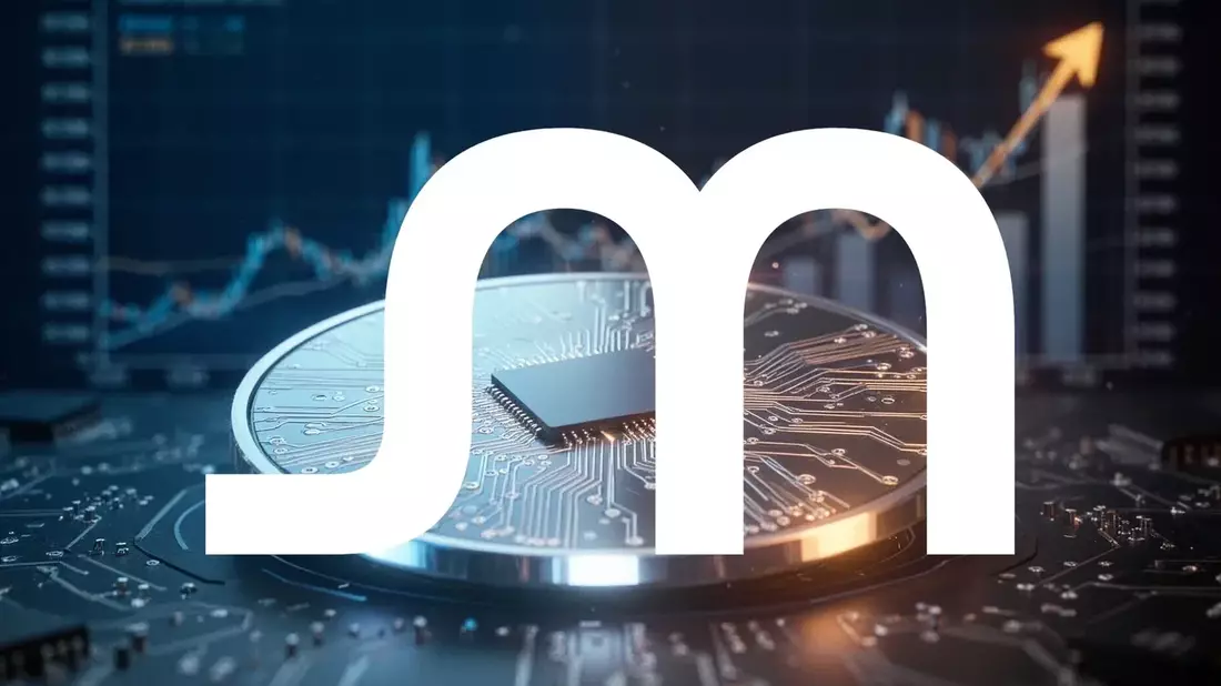 Michael Burry Bets Against Micron as AI Demand Drives Record Backlog