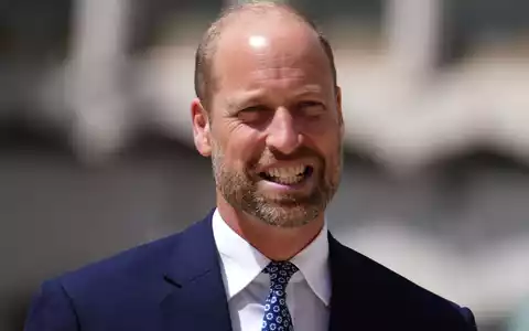 Prinz William ist bekennender Fußball-Fan. (Archivbild) - Foto: Jordan Pettitt/PA Wire/dpa
