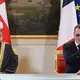 Macron sieht nach einem Gespräch mit dem Sultan von Oman eine positive Entwicklung bei der Frage einer sicheren Schifffahrt durch die Straße von Hormus (Archivbild). - Bild: Mehdi Fedouach/Pool AFP/AP/dpa