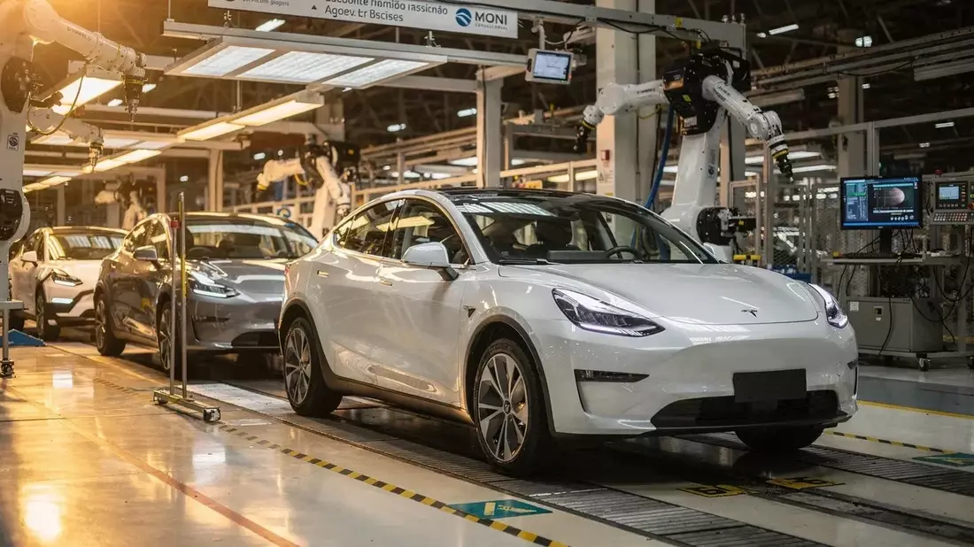 BYD Global Sales Surge, International Margins Outpace China as Stock Rebounds