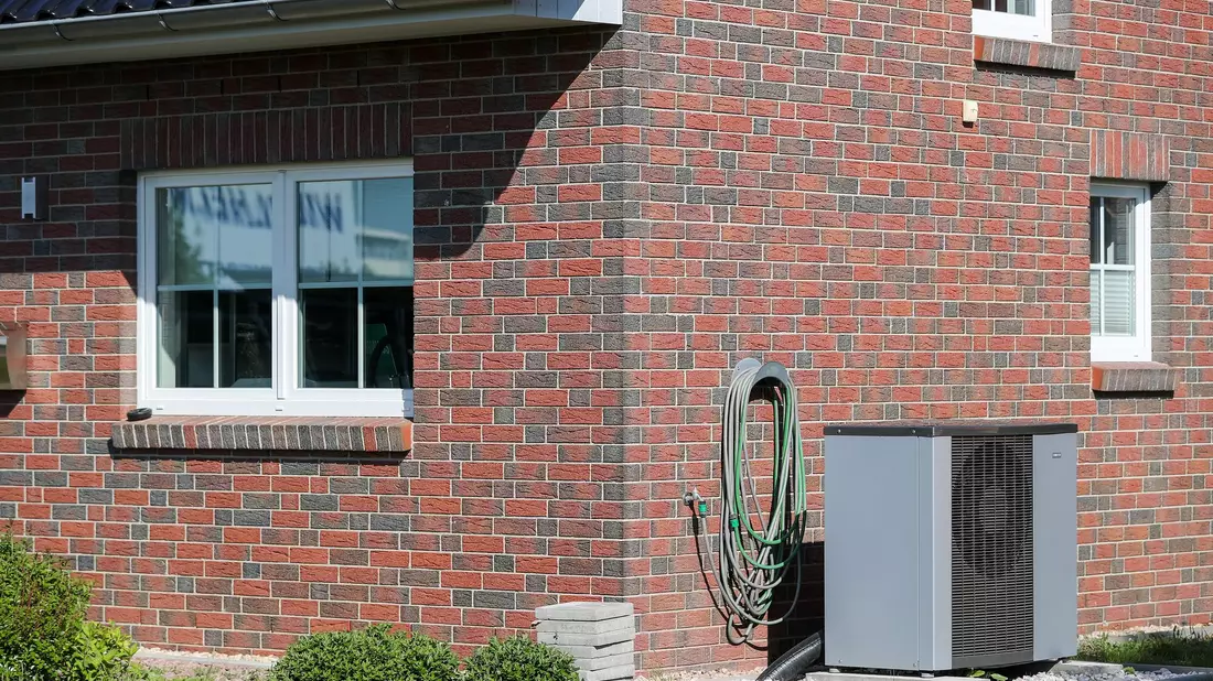 Bei der Heizungsförderung soll es Kürzungen geben. (Symbolbild) - Bild: Jan Woitas/dpa/dpa-tmn