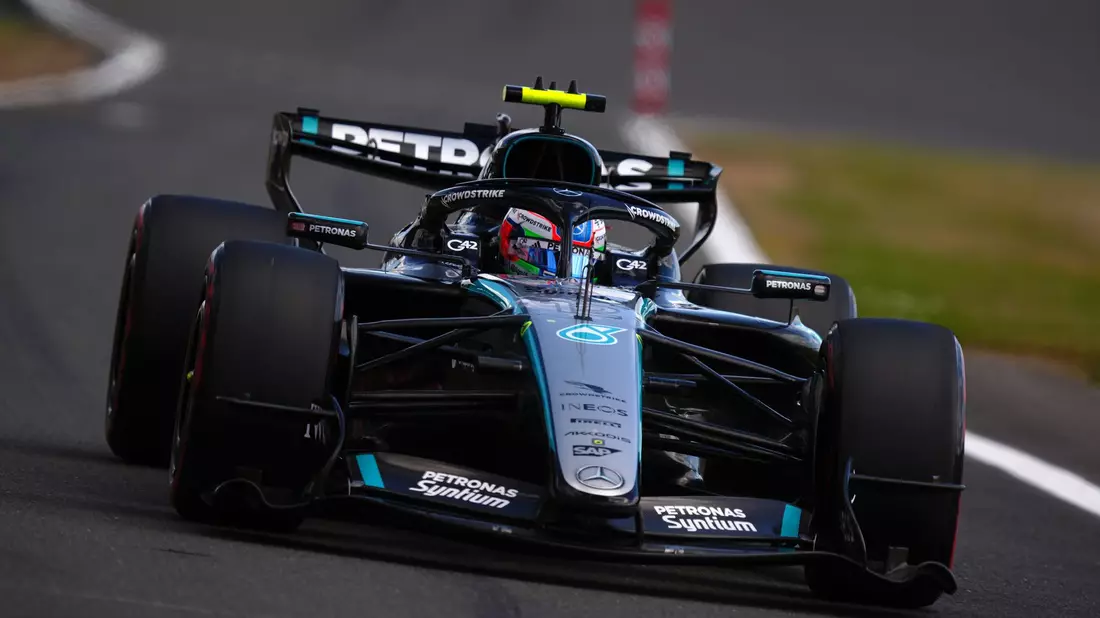 Kimi Antonelli rast der Konkurrenz in Silverstone davon. - Bild: David Davies/PA Wire/dpa