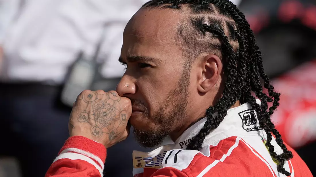 Lewis Hamilton ist Rekordsieger in England. - Bild: Darko Bandic/AP/dpa
