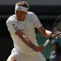 Alexander Zverev stellt mit dem Erreichen des Achtelfinals sein bestes Wimbledon-Resultat ein. - Foto: Kirsty Wigglesworth/AP/dpa