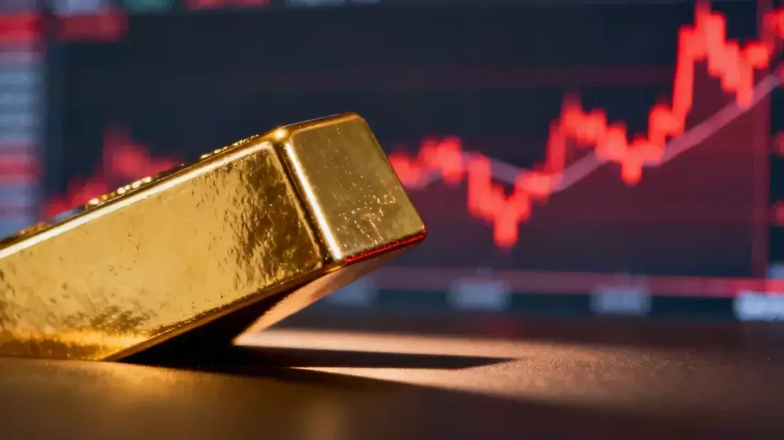 Oro sube 2% semanal por mal dato de empleo en EE.UU. y compras de bancos centrales