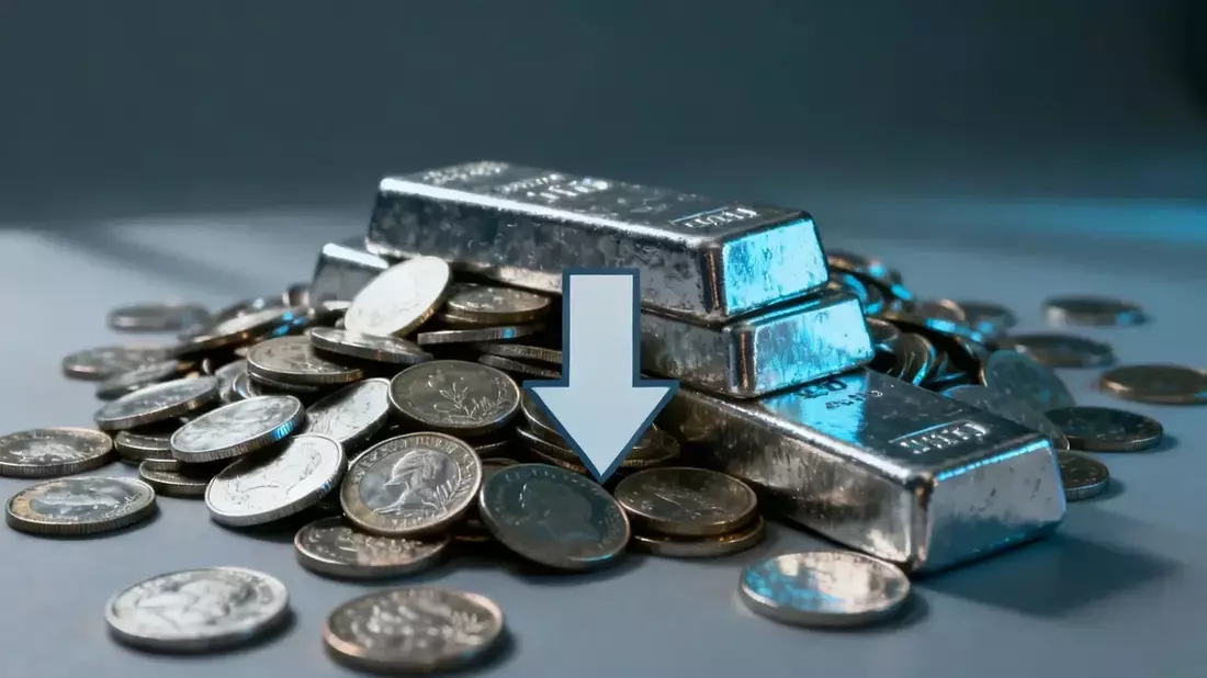 Silver Surges Above $62 on Weak Jobs Data Amid Deepening Supply Deficit