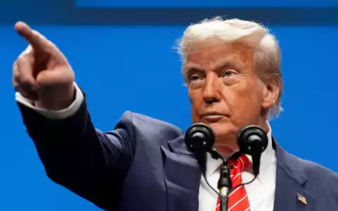 Die US-Regierung unter Präsident Trump hegt weiter Besitzansprüche auf Grönland. (Archivbild) - Foto: Alex Brandon/AP/dpa