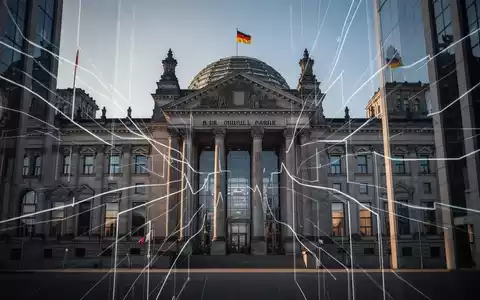 Abstrakte Darstellung eines Regierungsgebäudes, das wirtschaftliche Reformen und deren Auswirkungen auf verschiedene Sektoren symbolisiert. - Foto: über boerse-global.de