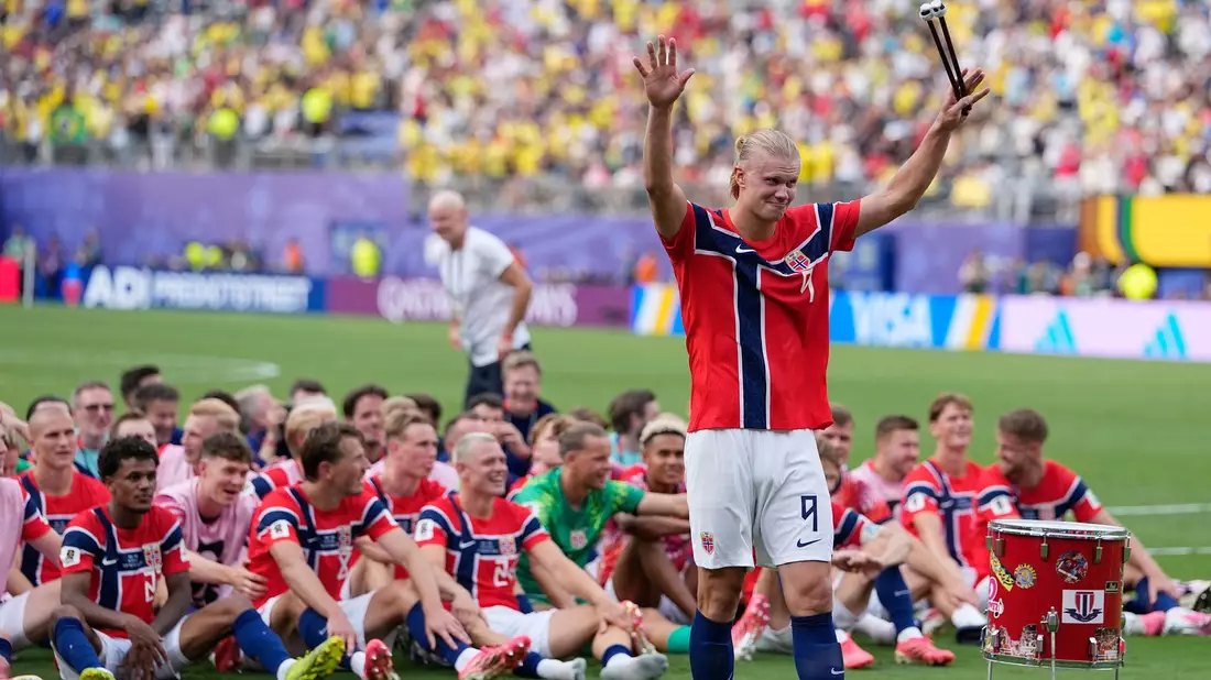 Erling Haaland traf doppelt gegen Brasilien. - Bild: Frank Franklin II/AP/dpa