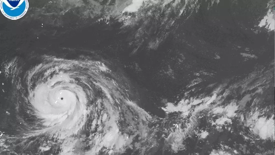 Ein Satellitenbild zeigt Supertaifun «Bavi». - Bild: Uncredited/NOAA/AP/dpa