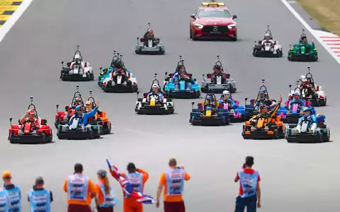 Presseinfo: Die LEGO® Fahrerparade ist zurück | FORMEL 1 Großer Preis von Großbritannien - Foto: presseportal.de