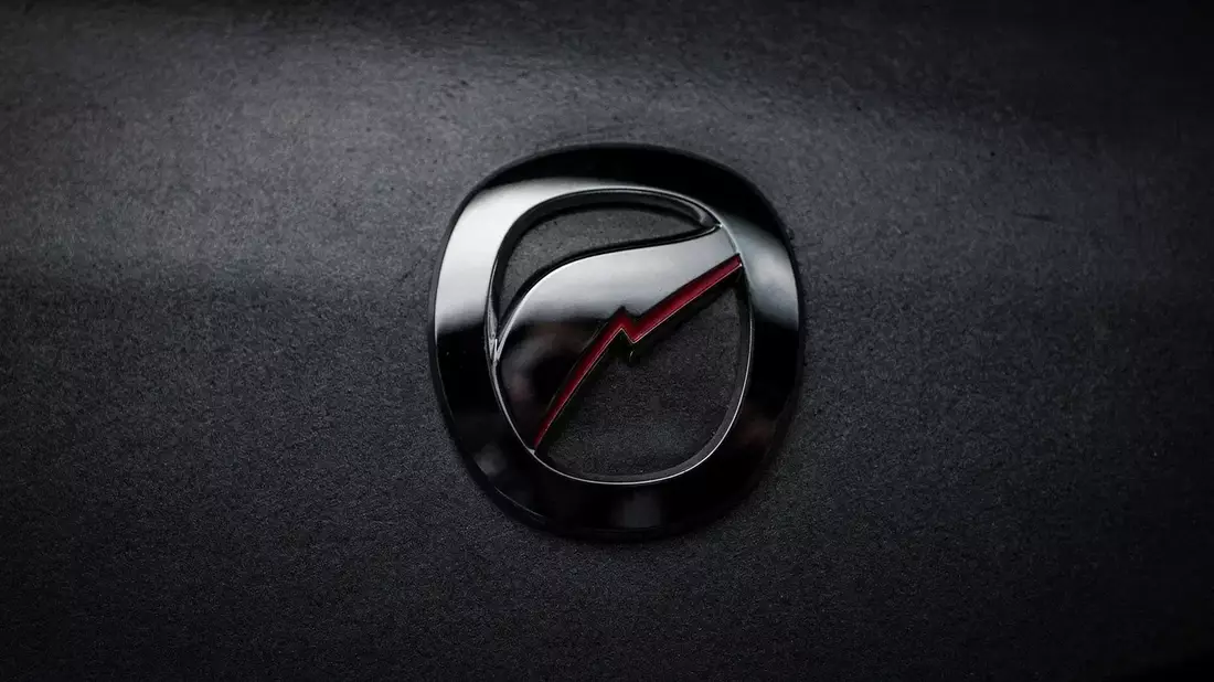 BYD bate récord de ventas pero su acción sigue en caída: paradoja del gigante chino