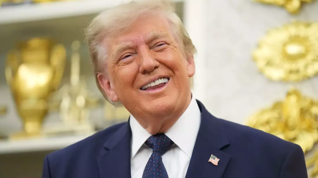In der Causa Balogun hat Trump nach eigenen Angaben lediglich um eine Überprüfung gebeten.  - Bild: Mark Schiefelbein/AP/dpa