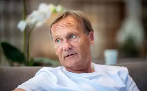 Hans-Joachim Watzke verbindet eine alte Dortmunder Connection mit Jürgen Klopp. (Archivbild) - Foto: David Inderlied/dpa