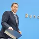 Die Haushaltspläne des Ministers sind umstritten.  - Bild: Michael Kappeler/dpa