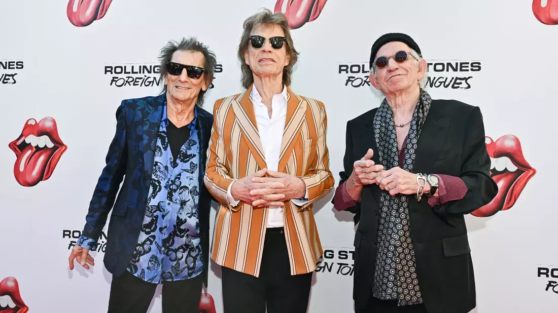 Auf dem neuen Album klingen die Rolling Stones - Ronnie Wood (79), Mick Jagger (82) und Keith Richards (82) - zeitlos gut. - Bild: Evan Agostini/Invision/AP/dpa